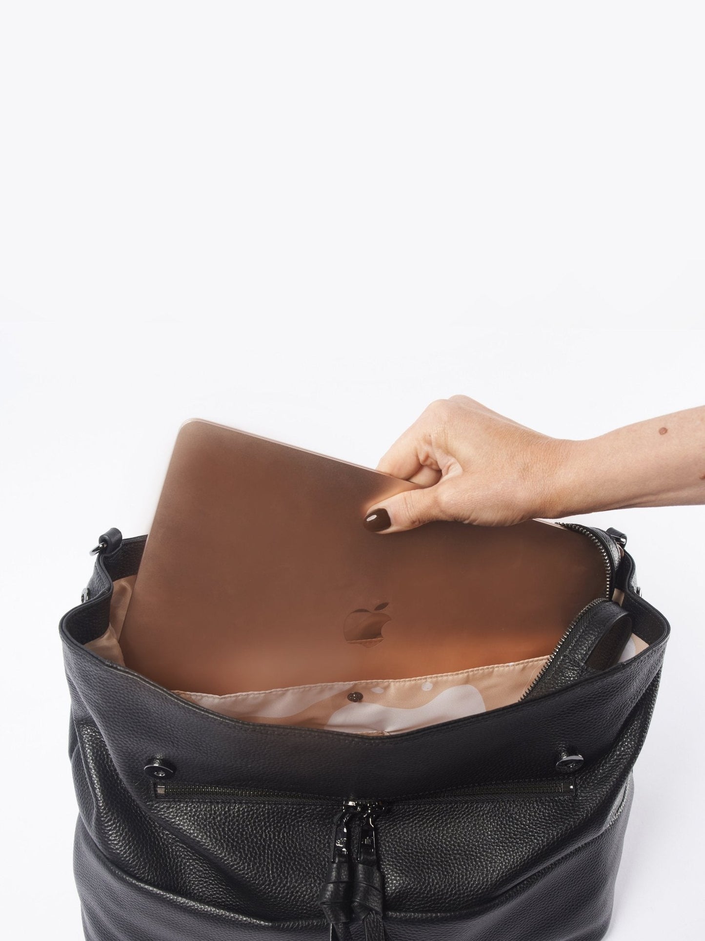 Signature Ari Backpack (Leather)