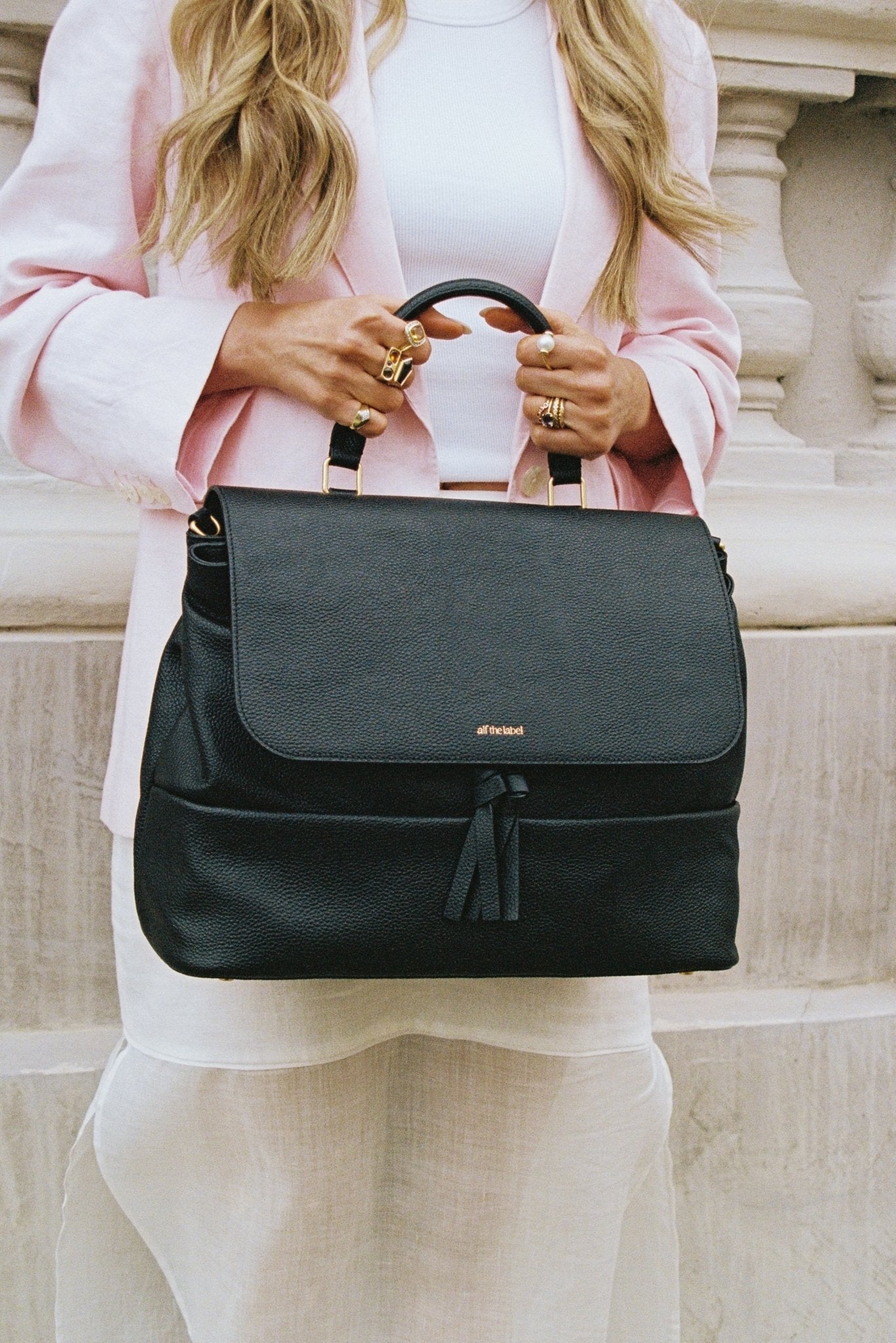 Signature Ari Backpack (Leather)