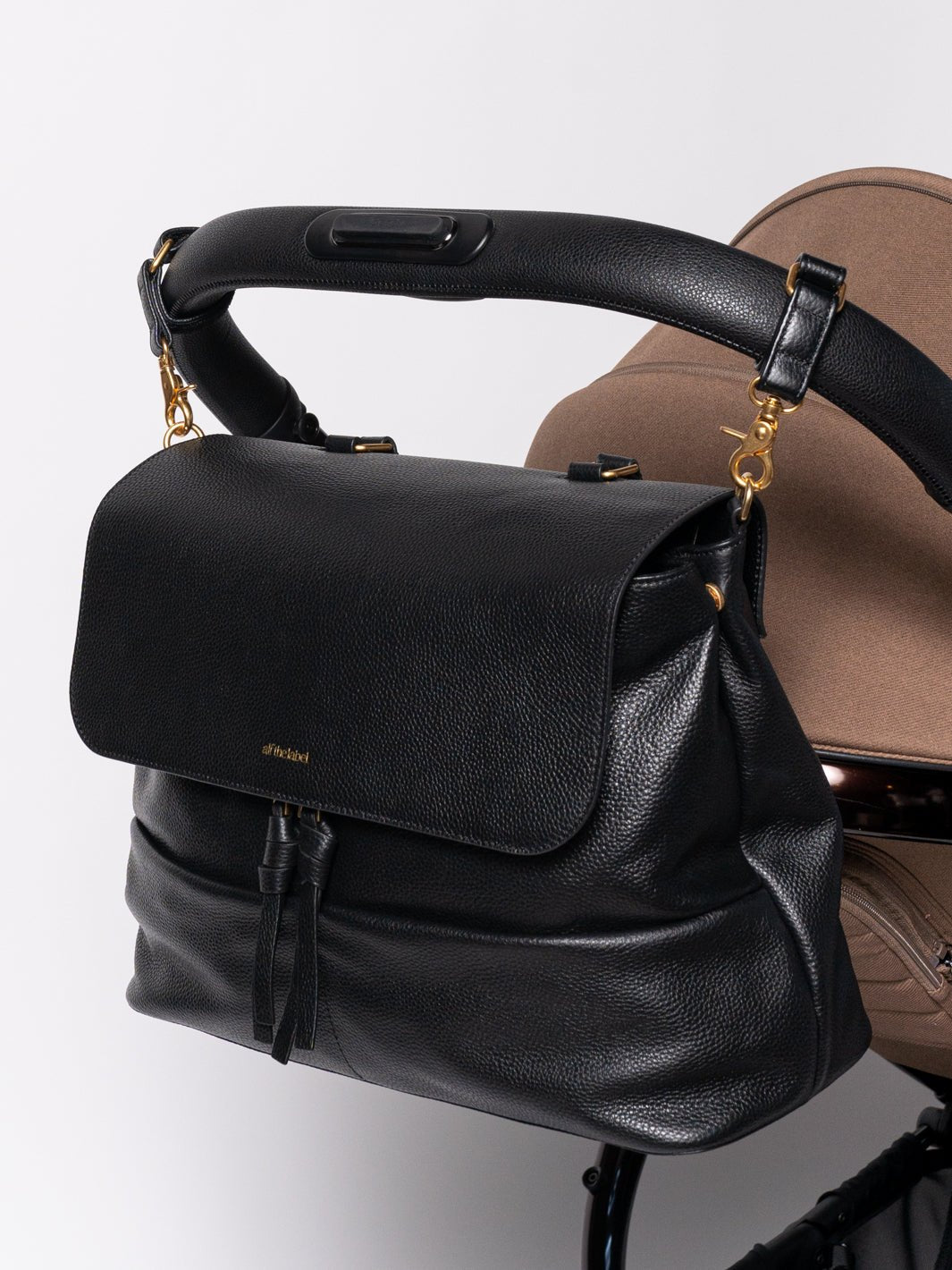 Signature Ari Backpack (Leather)