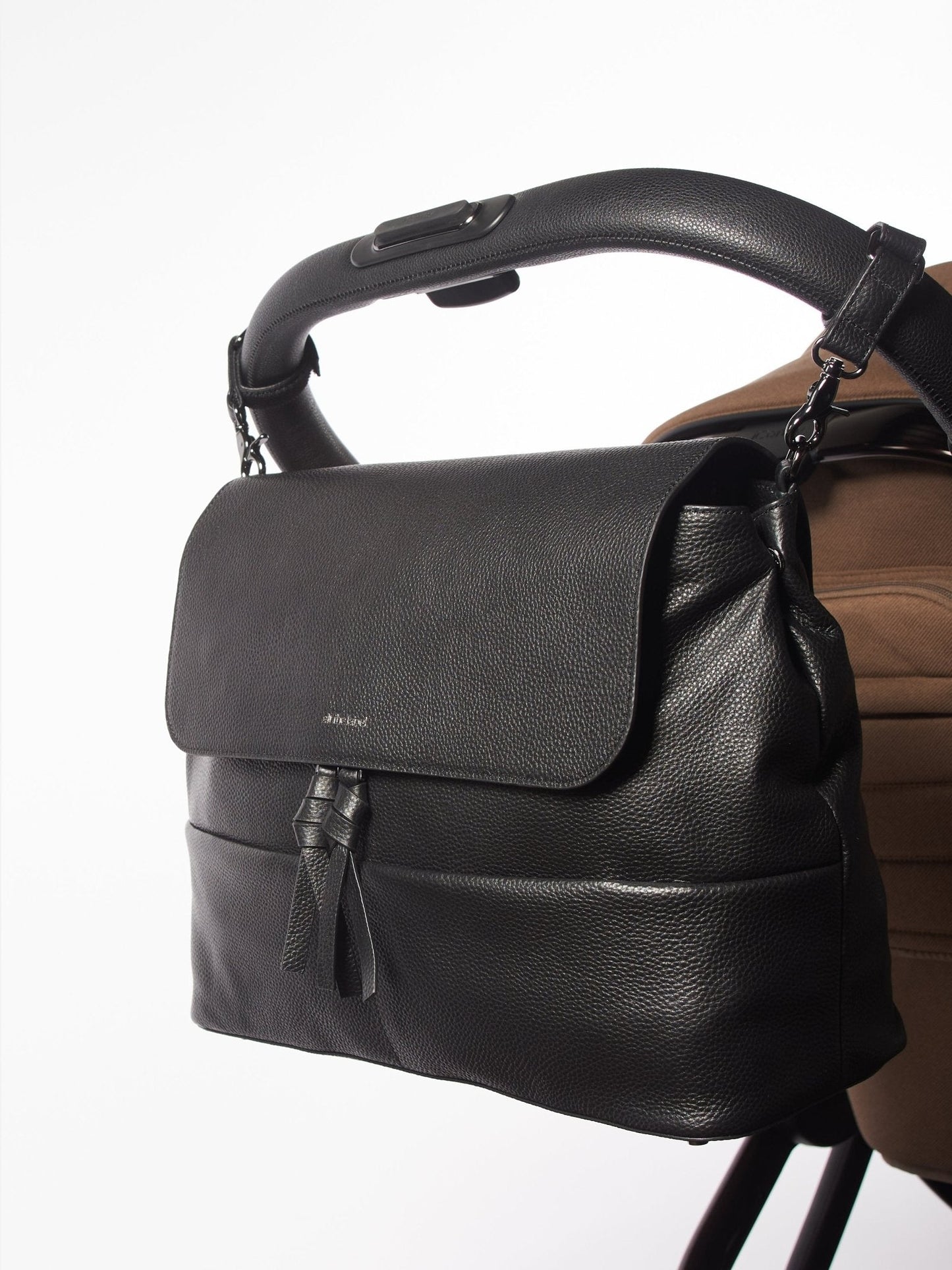 Signature Ari Backpack (Leather)