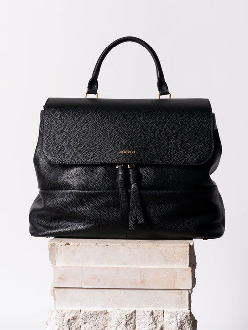 Signature Ari Backpack (Leather)